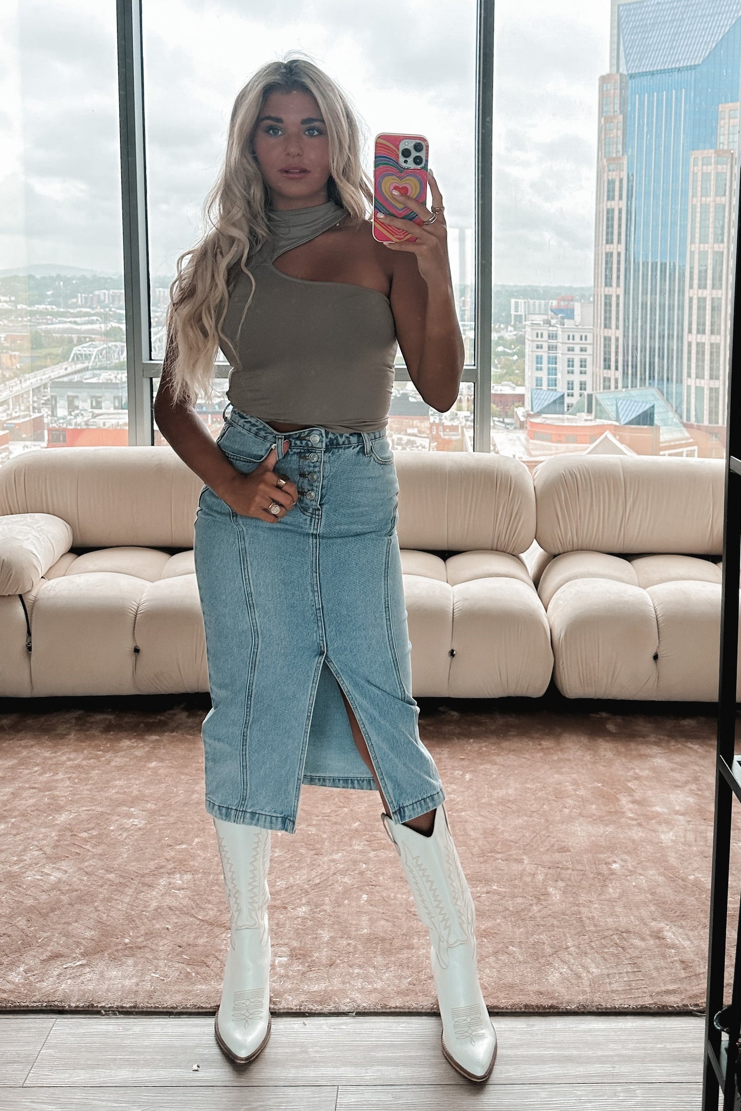 Are We Dressing Cute Cutout Sleeveless Top